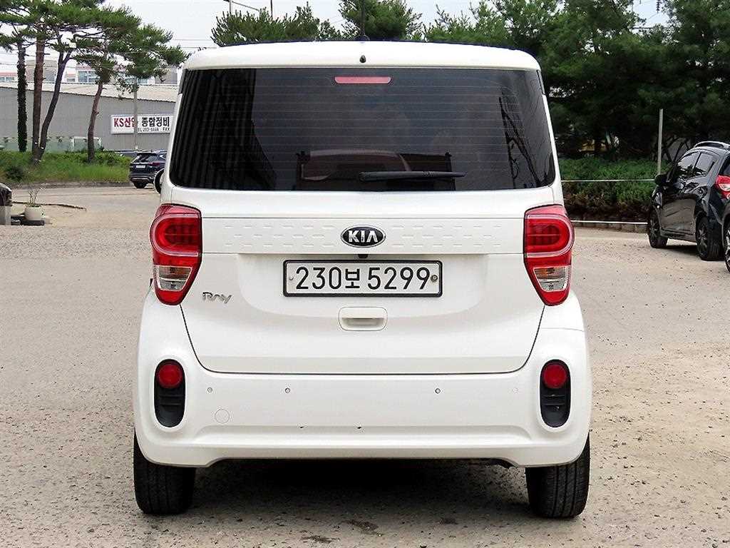 KIA Ray - Vista 4