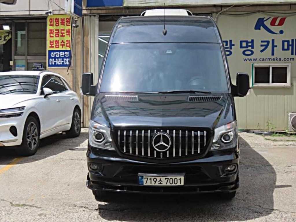 Mercedes Benz Sprinter 2017 Negro - Importación desde Corea - HF Imports Iquique - Foto 1