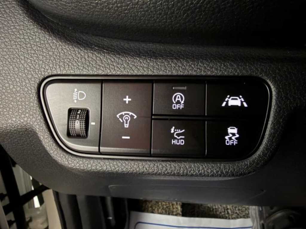 KIA Seltos - Vista 12