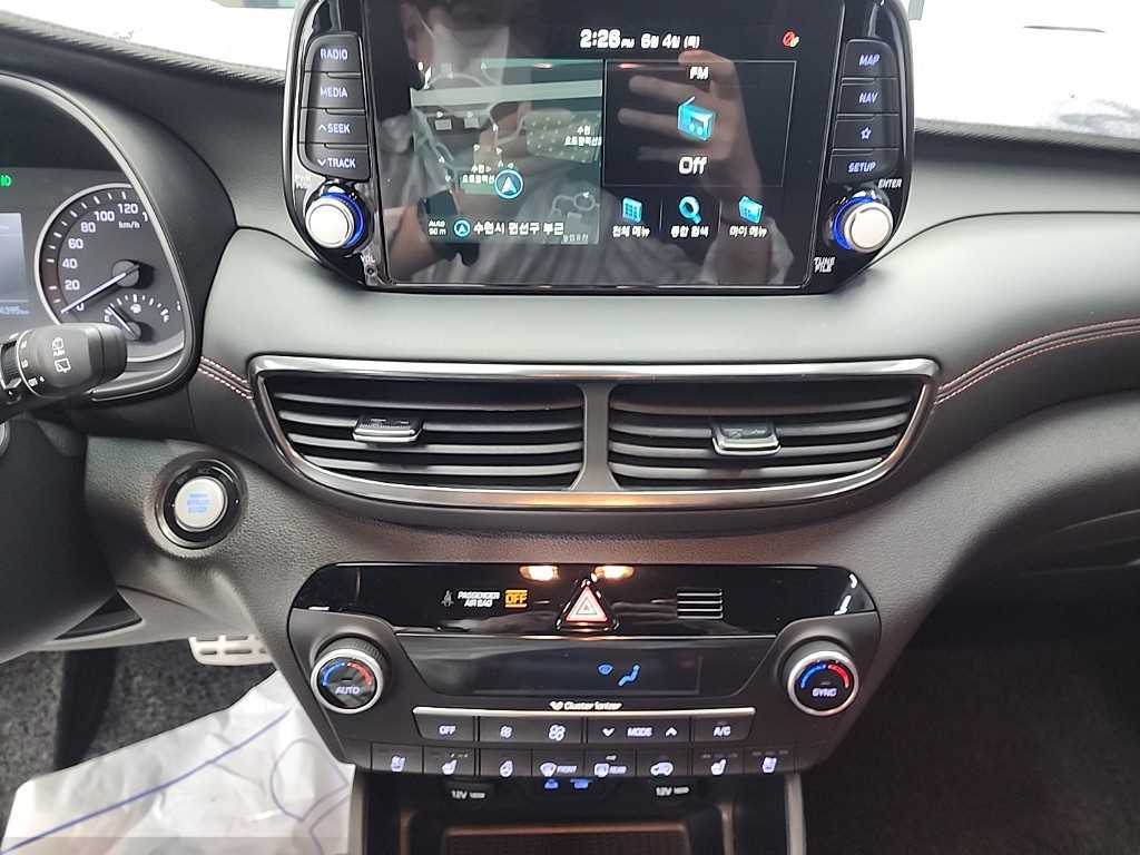 HYUNDAI Tucson - Vista 10