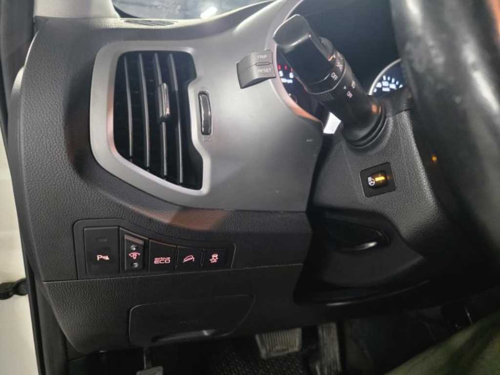 KIA Sportage - Vista 10