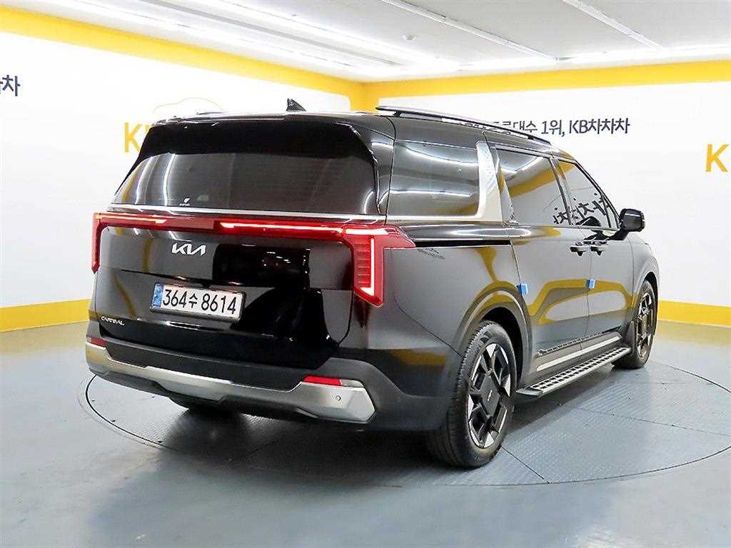 KIA Carnival - Vista 4