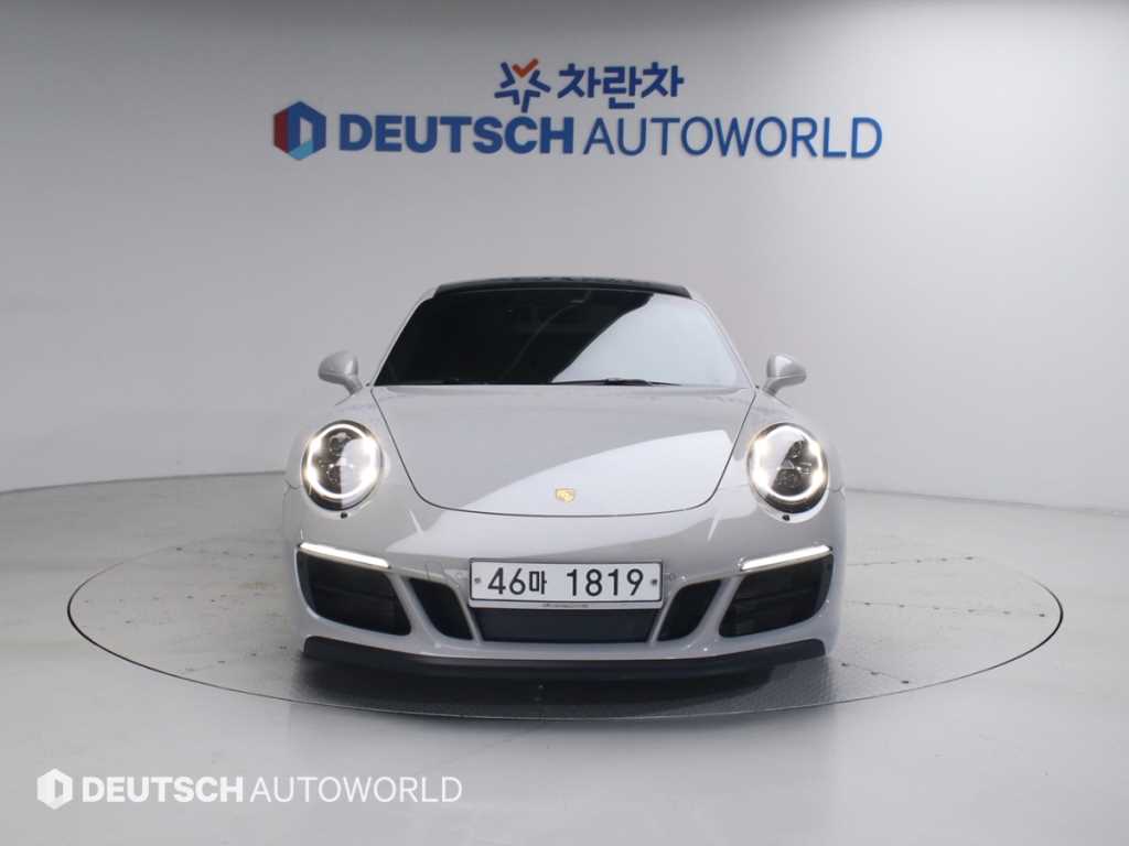 Porsche 911 - Vista 3