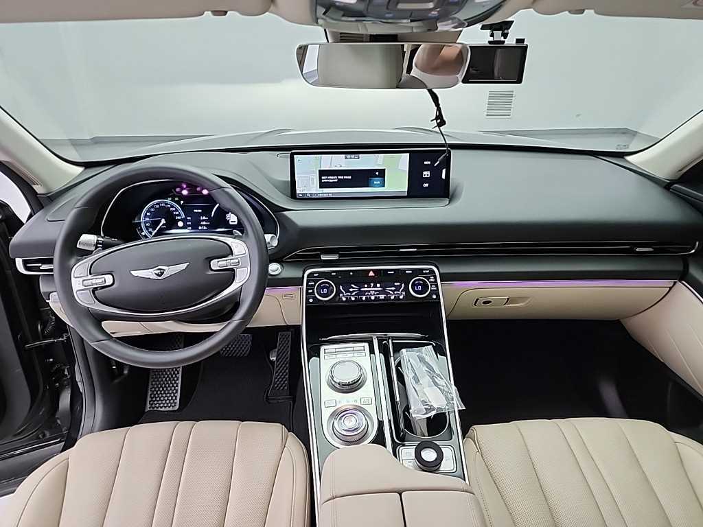 Genesis GV80 - Vista 7