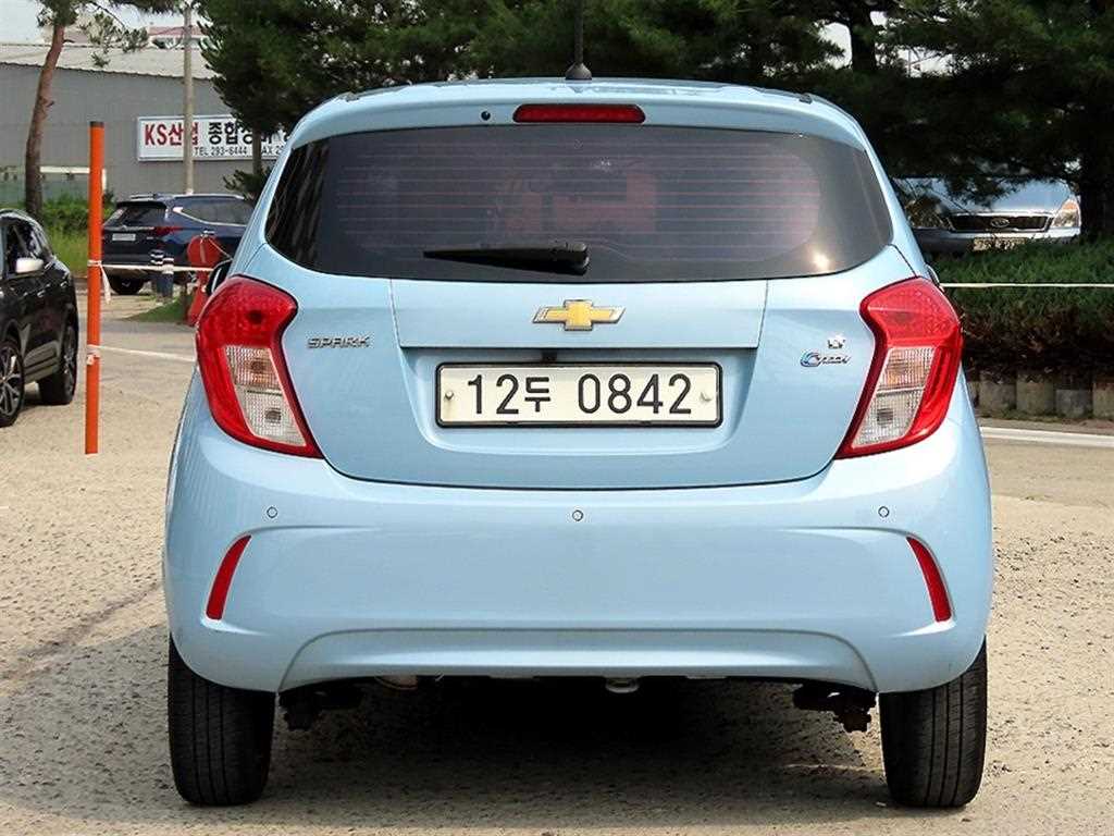Chevrolet Spark - Vista 4