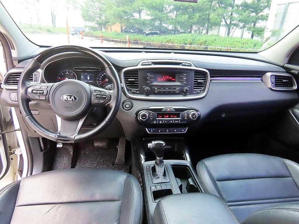 KIA Sorento - Vista 7