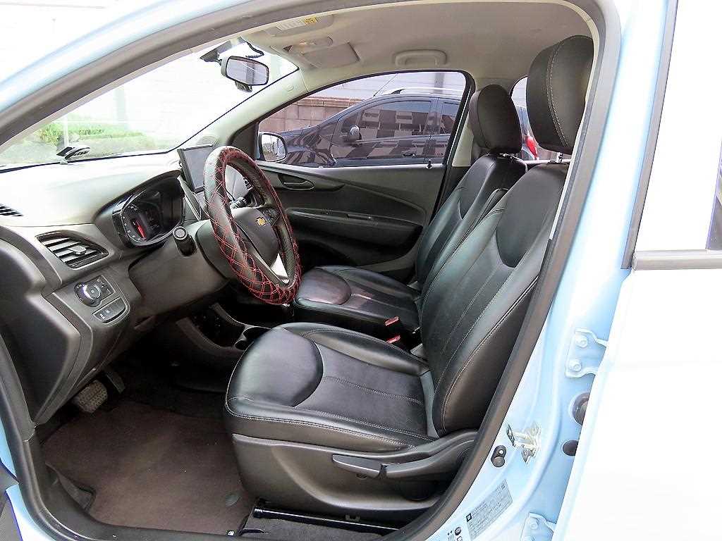 Chevrolet Spark - Vista 5