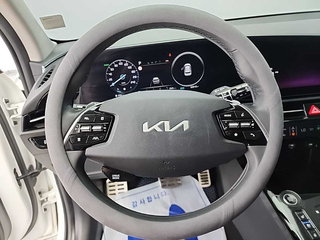 KIA Niro - Vista 9