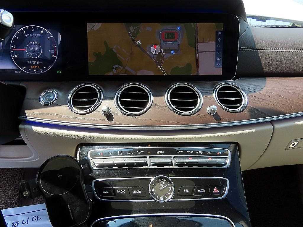 Mercedes Benz E class 2017 Blanco - Importación desde Corea - HF Imports Iquique - Foto 14