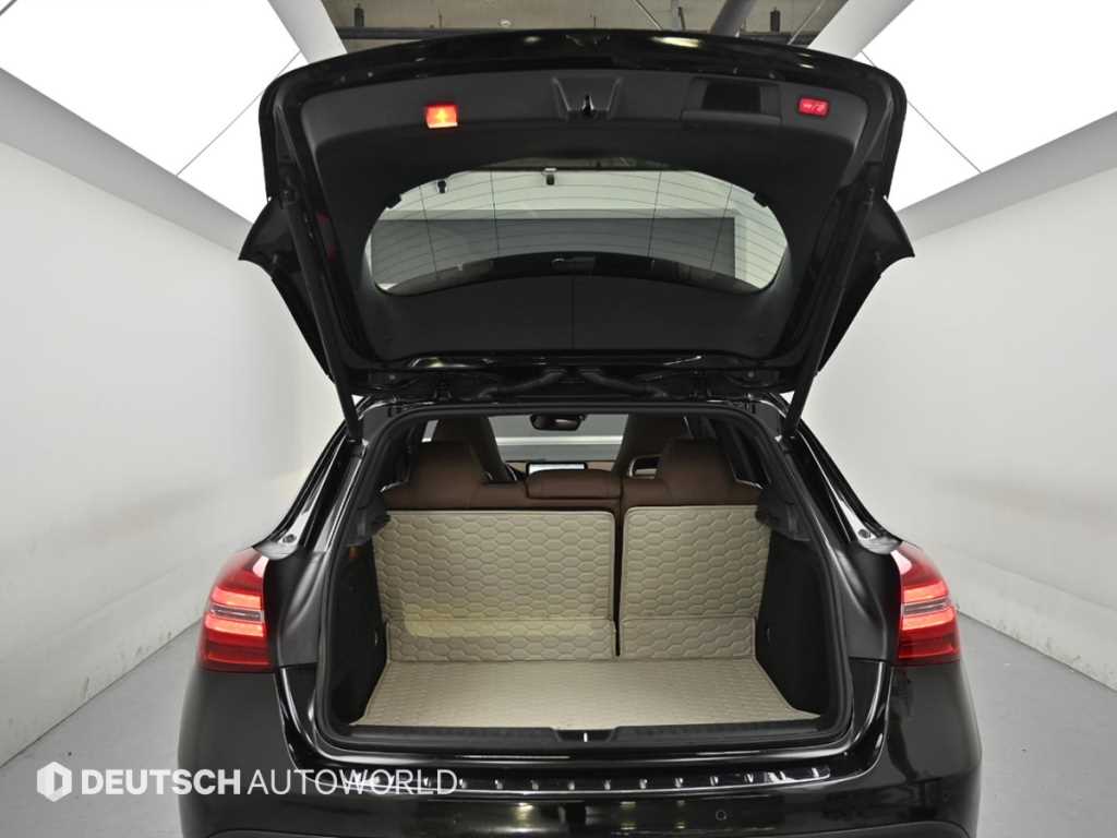 Mercedes Benz GLA Class 2018 Negro - Importación desde Corea - HF Imports Iquique - Foto 19