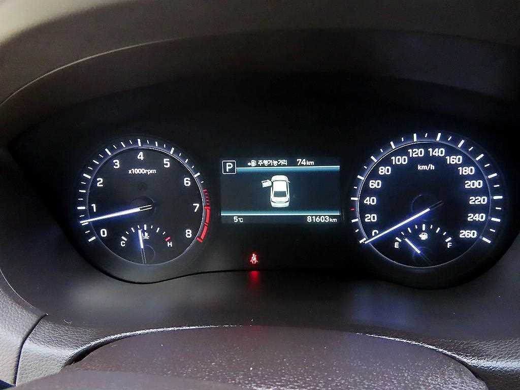 Genesis G80 - Vista 9