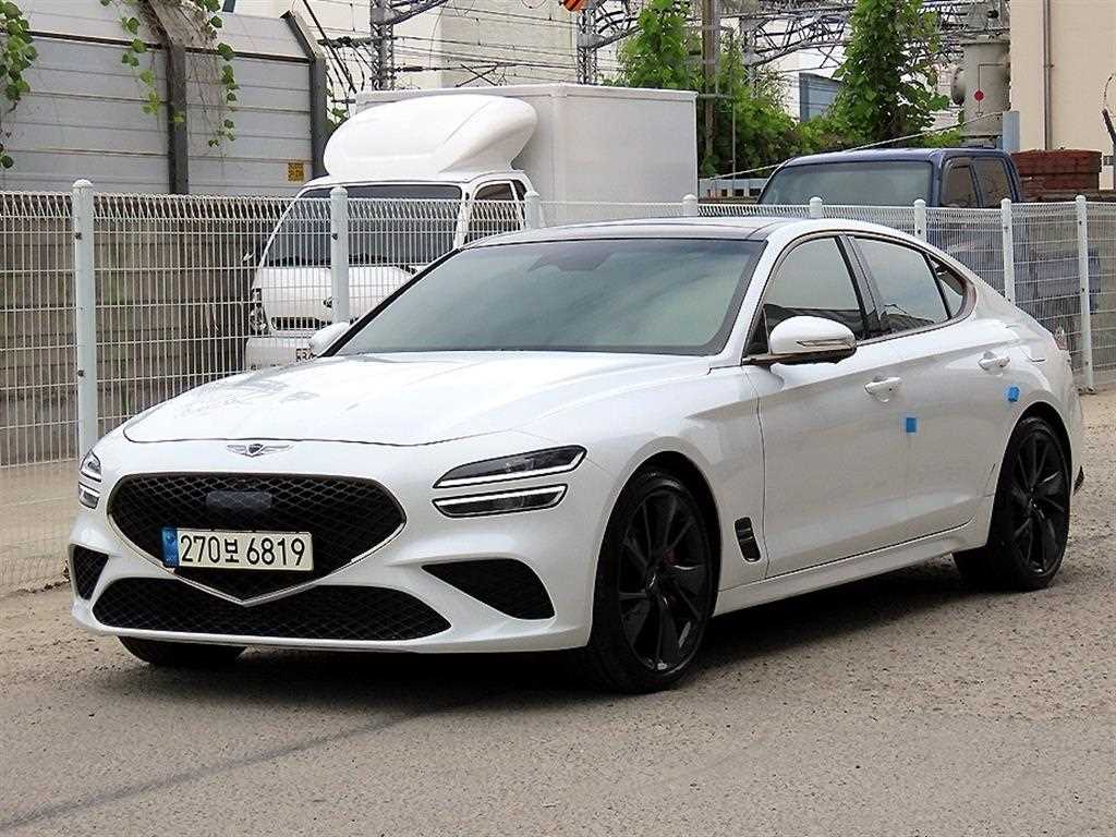 Genesis G70 - Vista 2