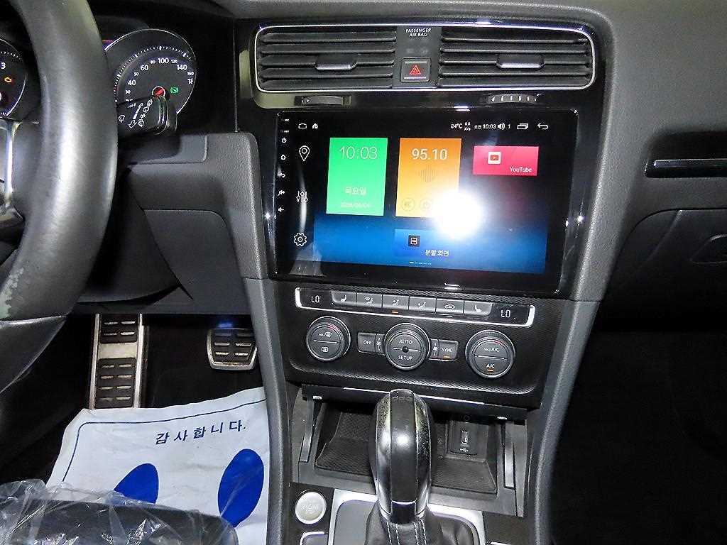 Volkswagen Golf - Vista 10