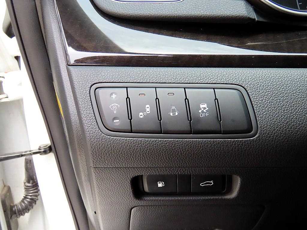 KIA K7 - Vista 12