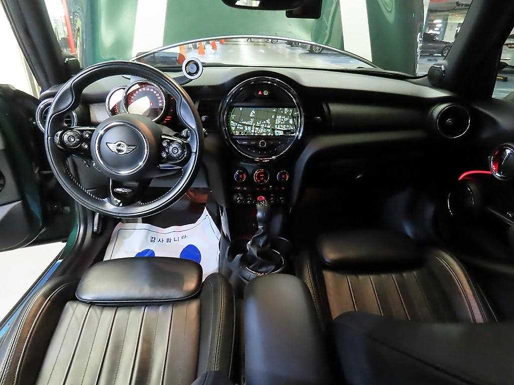 Mini Cooper - Vista 10