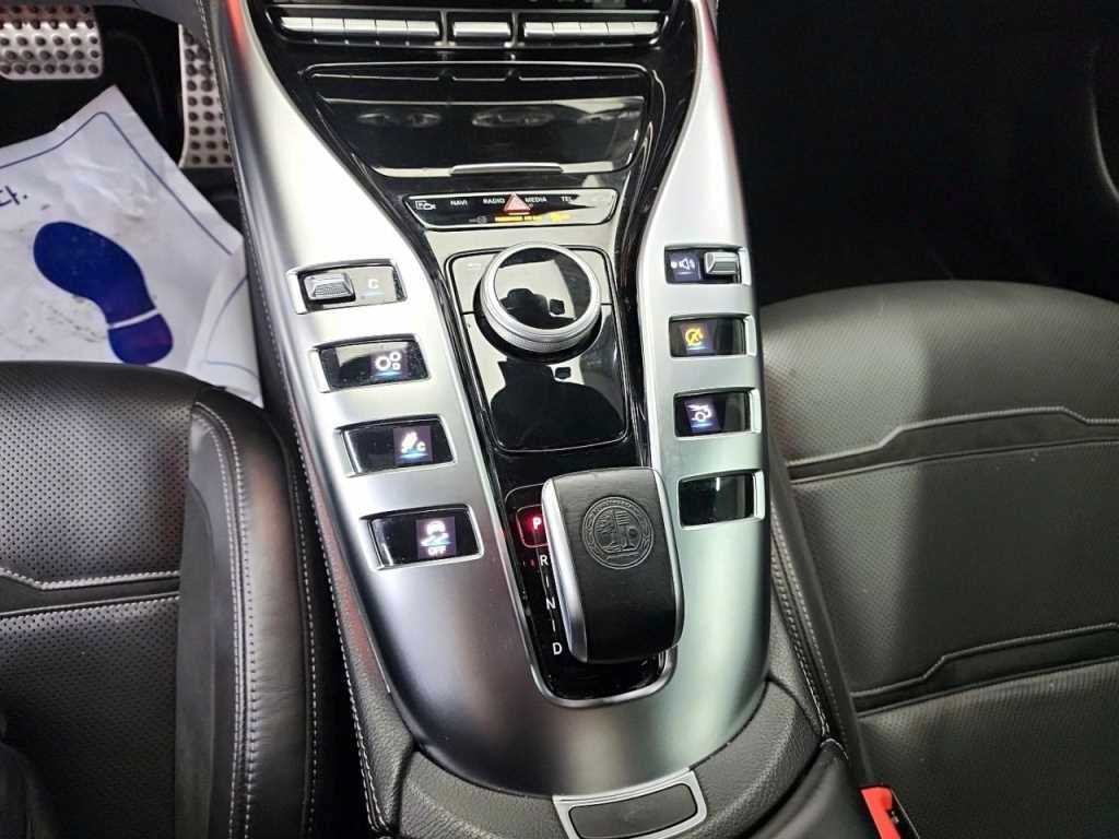 Mercedes Benz AMG GT 2019 Blanco - Importación desde Corea - HF Imports Iquique - Foto 18