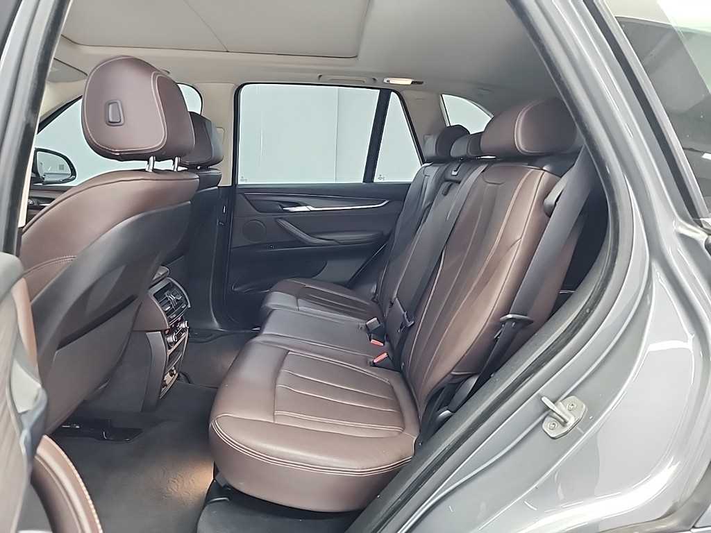 BMW X5 - Vista 12