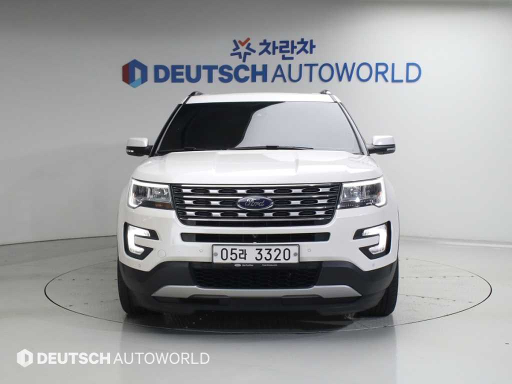 Ford Explorer - Vista 3