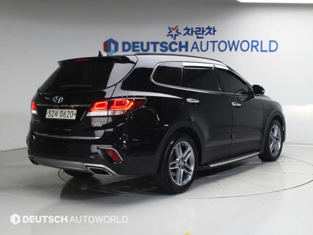 HYUNDAI Maxcruz - Vista 2