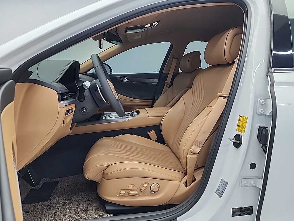Genesis G80 - Vista 11