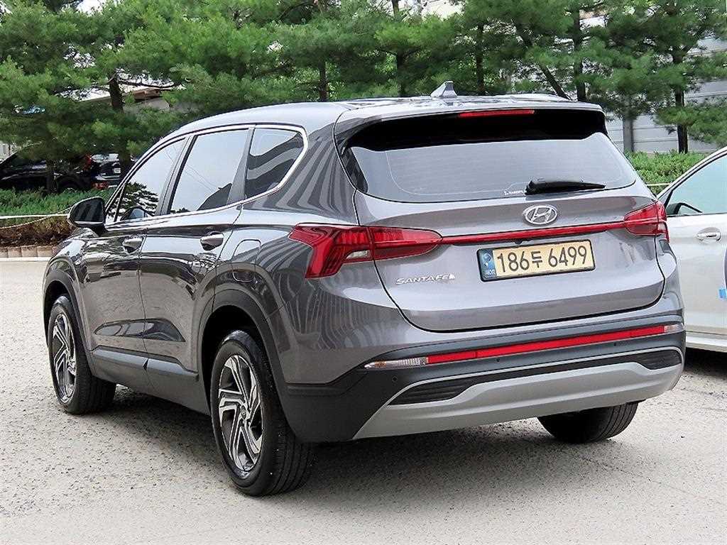 HYUNDAI Santa Fe - Vista 3