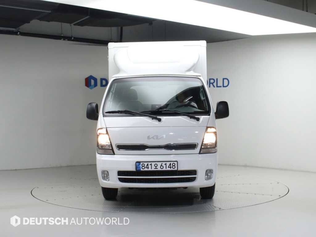 Small Truck Cargo (small) - Vista 3