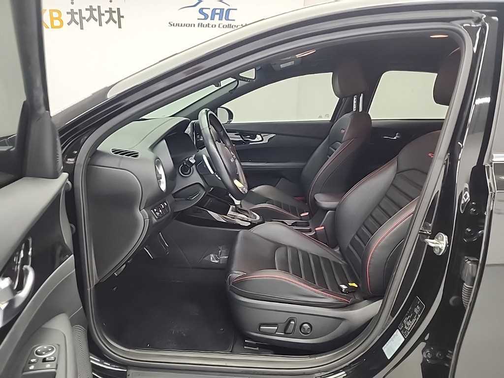 KIA K3 - Vista 11