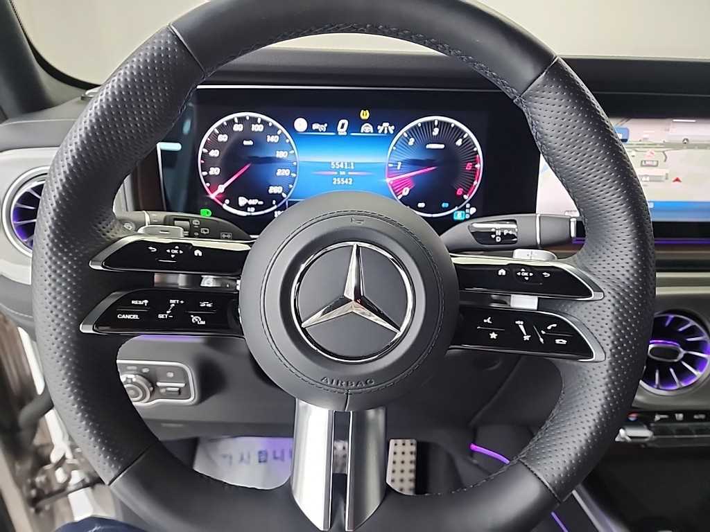 Mercedes Benz G Class (G Wagen) - Vista 9