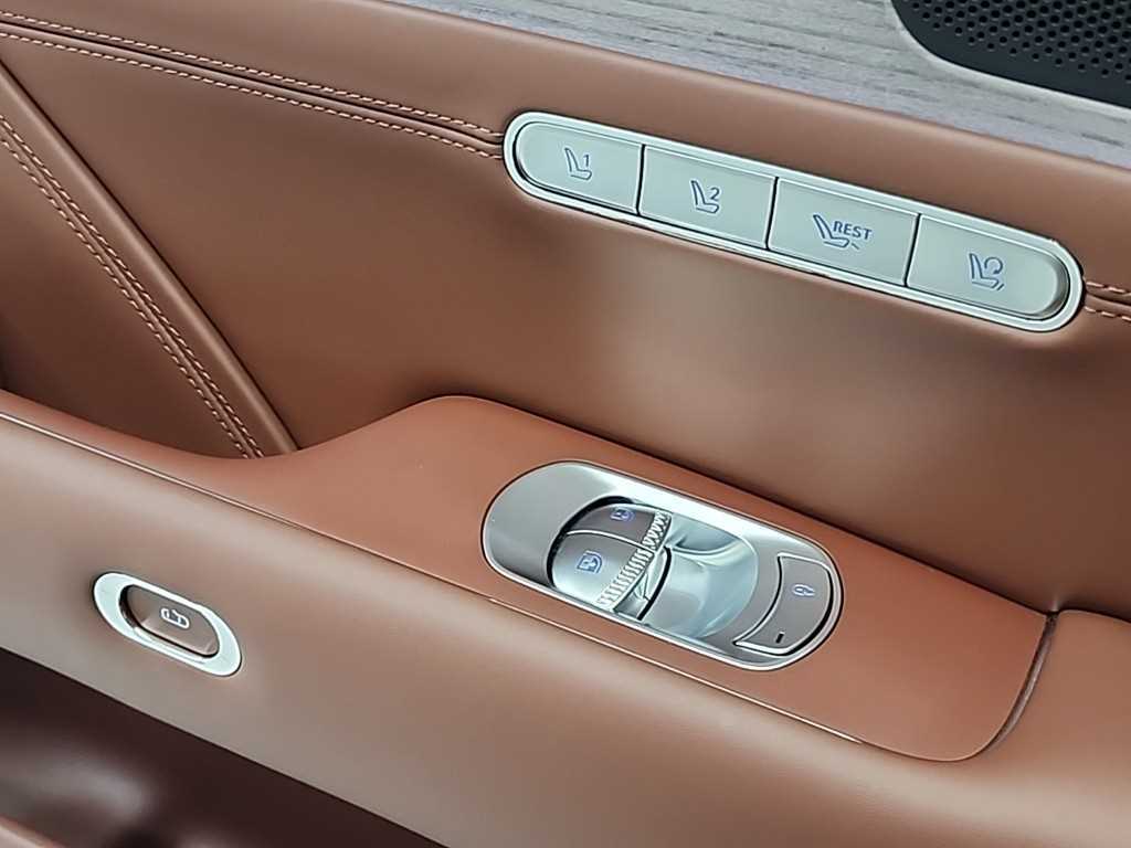 Genesis G90 2023 Negro - Importación desde Corea - HF Imports Iquique - Foto 16