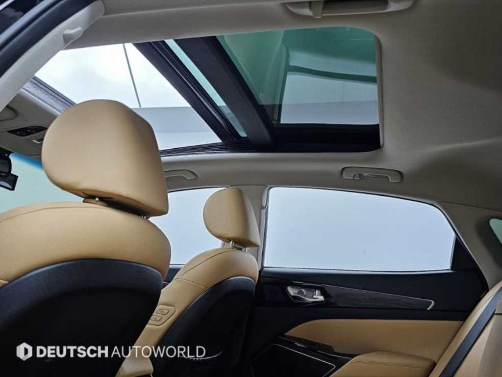KIA K7 - Vista 6