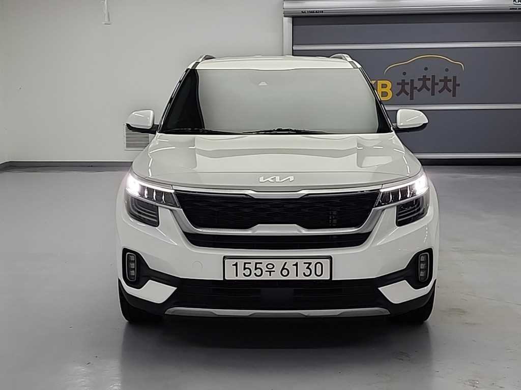 KIA Seltos - Vista 2