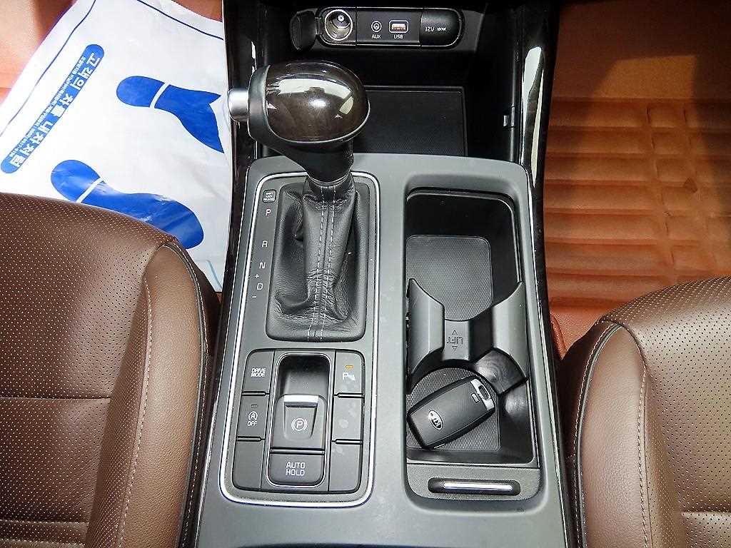 KIA Sorento - Vista 10