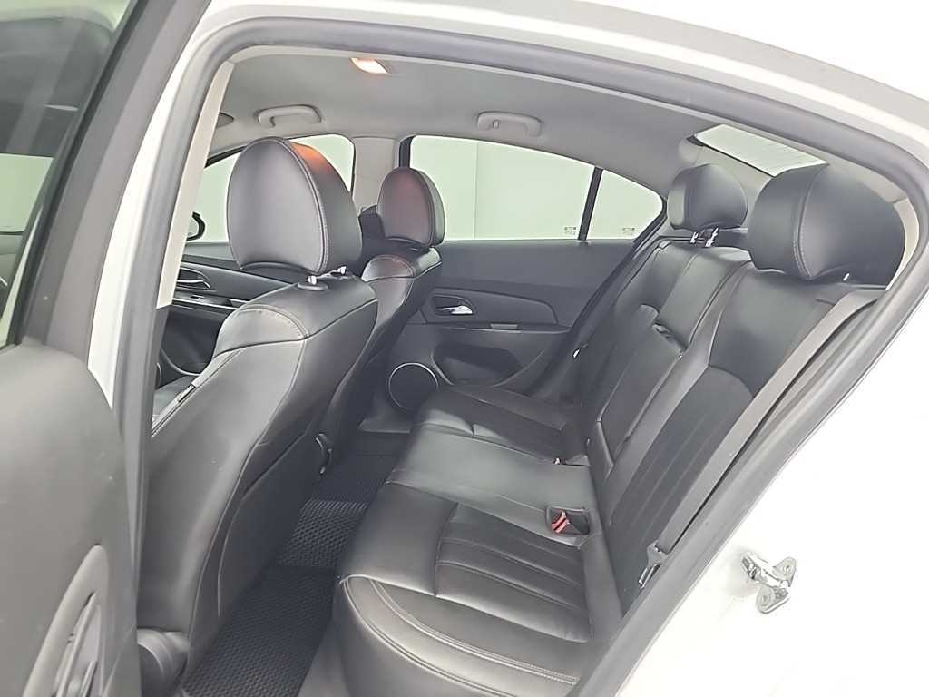 Chevrolet Cruise - Vista 12