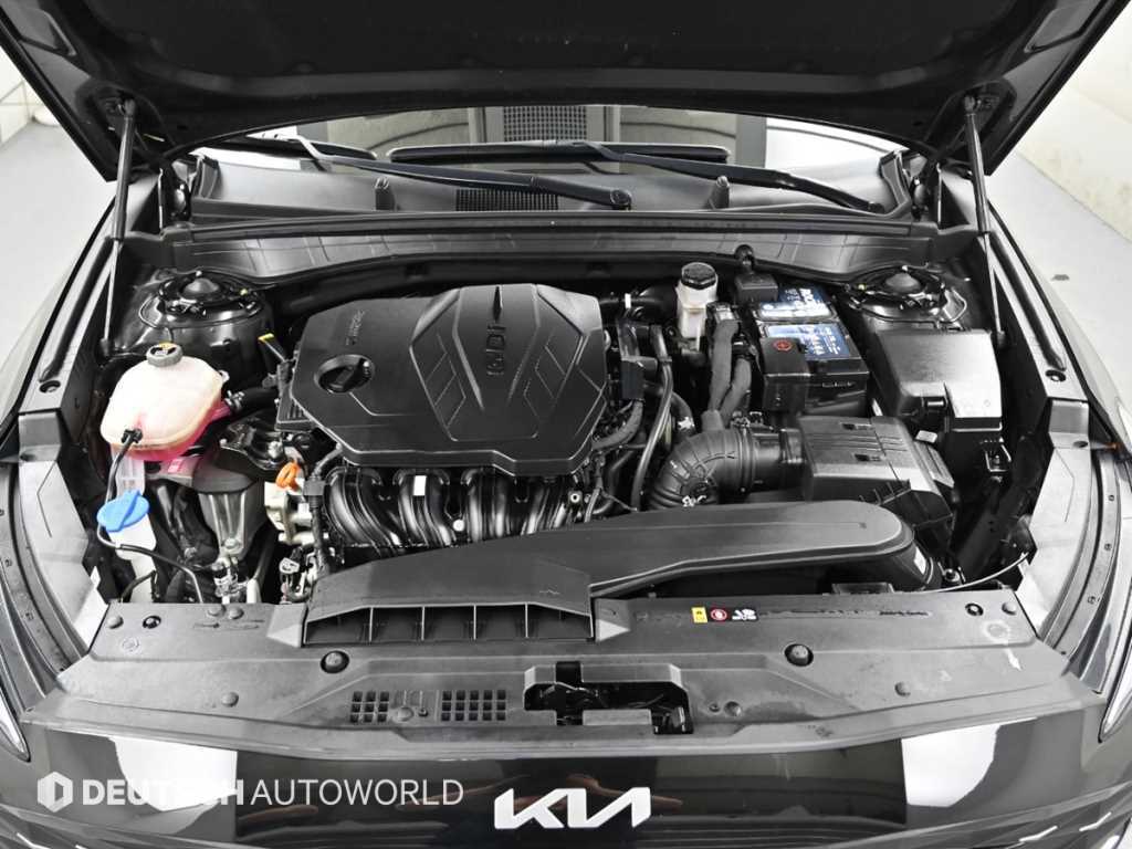 KIA K8 - Vista 7