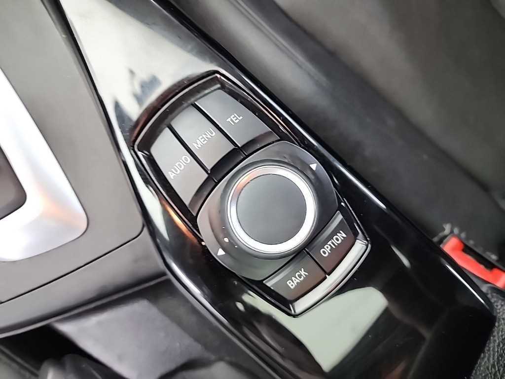 BMW 1 series 2017 Azul - Importación desde Corea - HF Imports Iquique - Foto 16