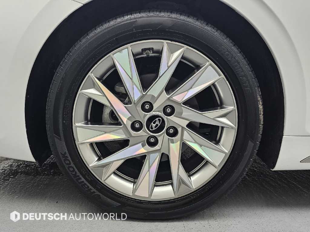 HYUNDAI Grandeur - Vista 5