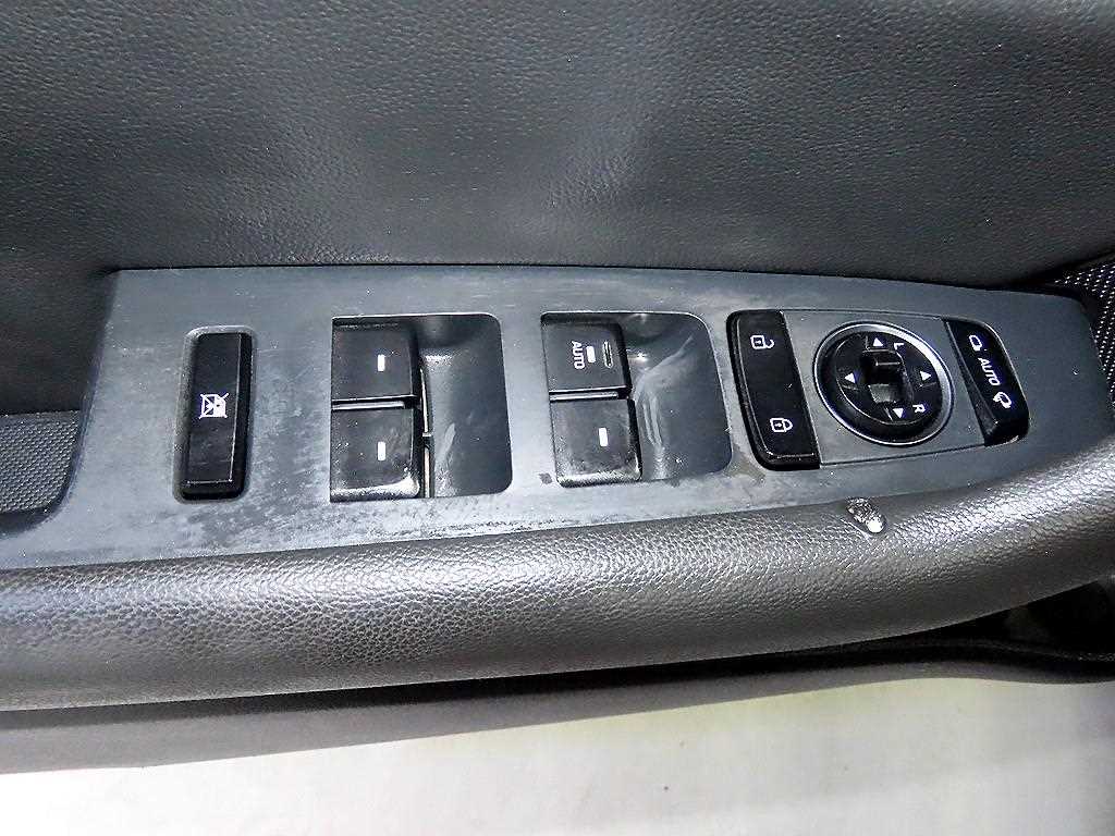 HYUNDAI Sonata 2016 Gris - Importación desde Corea - HF Imports Iquique - Foto 13