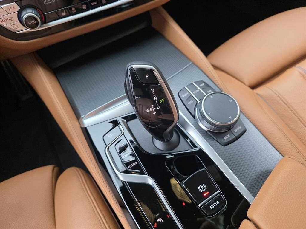 BMW 5 Series - Vista 10