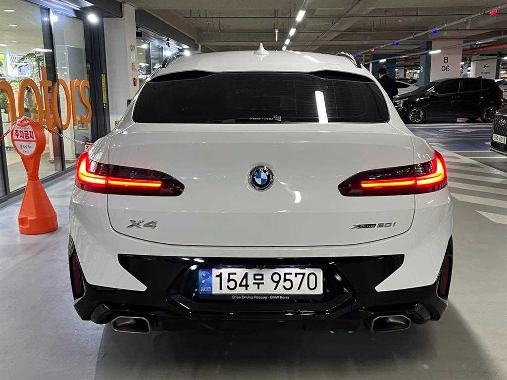 BMW X4 - Vista 5