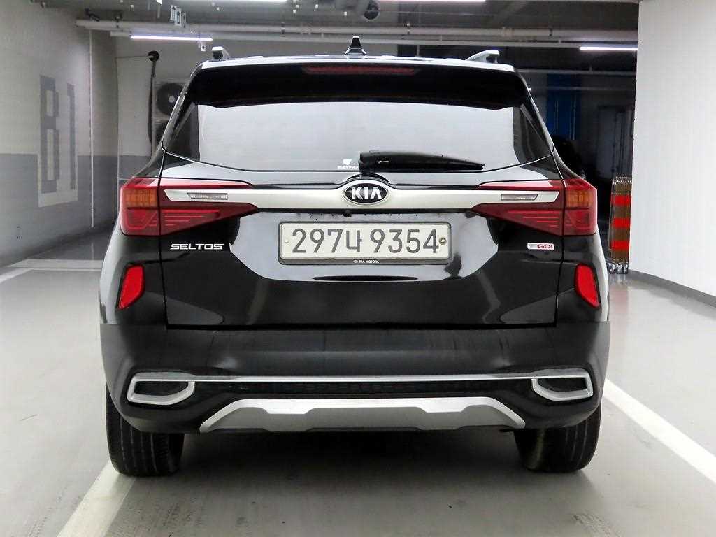 KIA Seltos - Vista 3