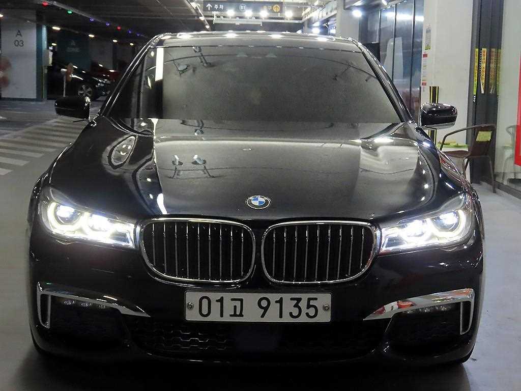 BMW 7 Series - Vista 2