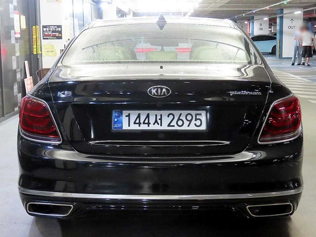 KIA K9 - Vista 5