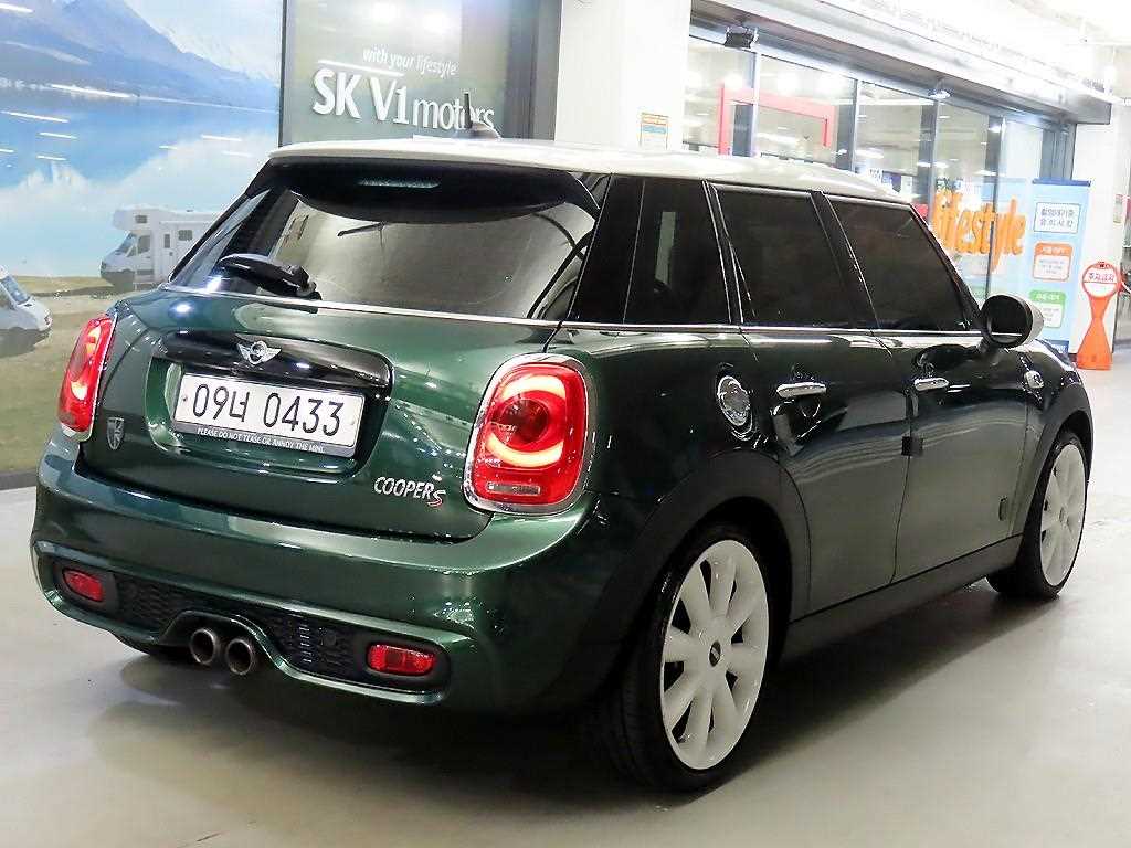Mini Cooper - Vista 4