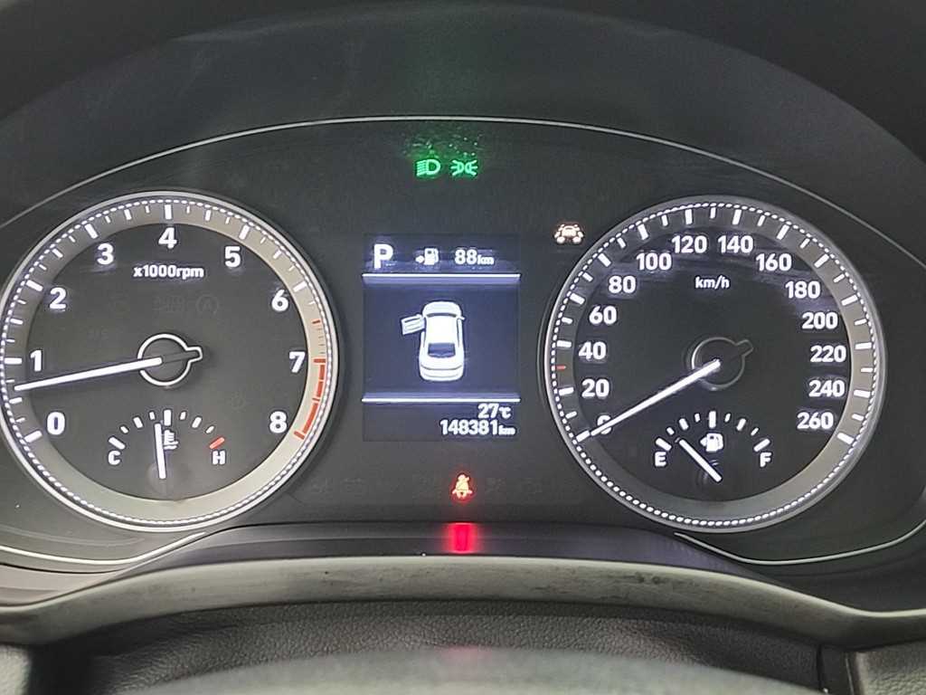 HYUNDAI Grandeur - Vista 6