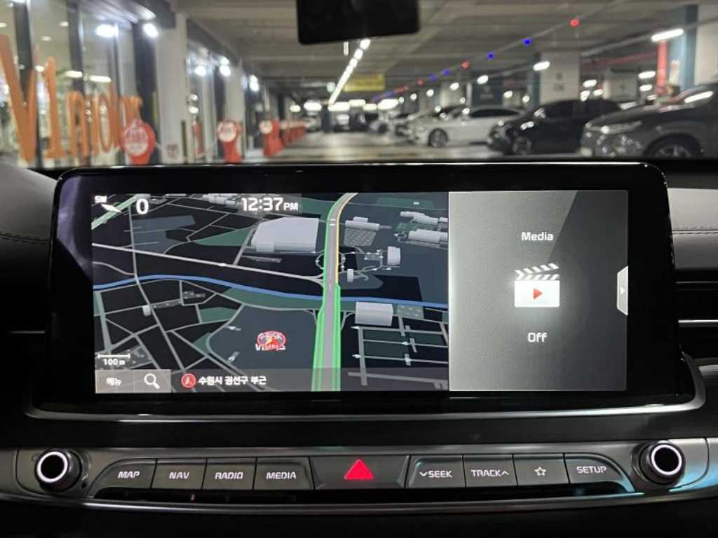 KIA K9 - Vista 10