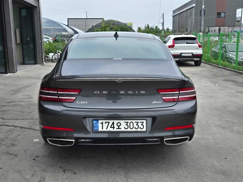 Genesis G80 - Vista 4