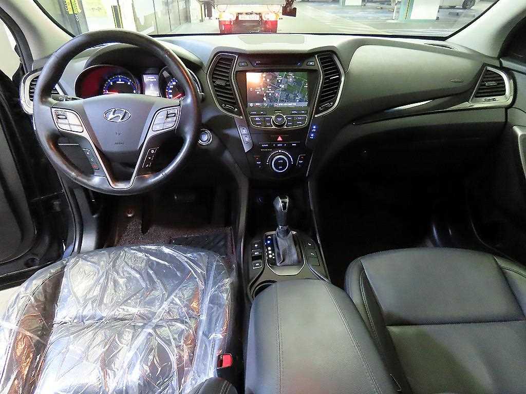 HYUNDAI Santa Fe - Vista 10