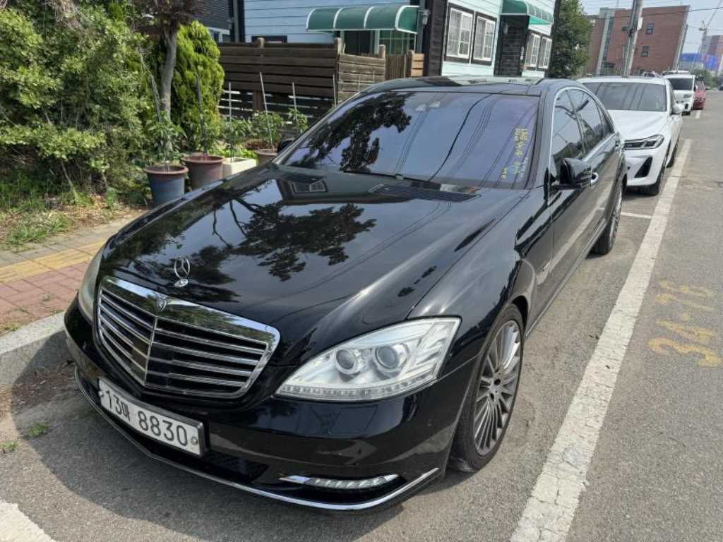 Mercedes Benz S Class - Vista 2