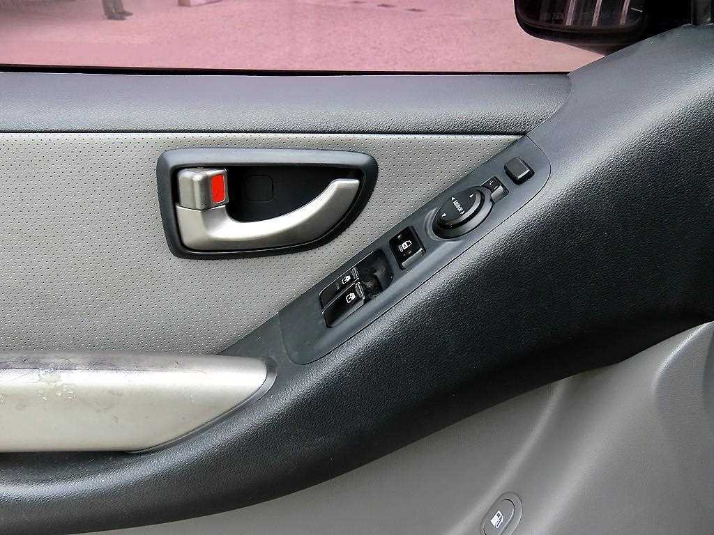 HYUNDAI Starex - Vista 11