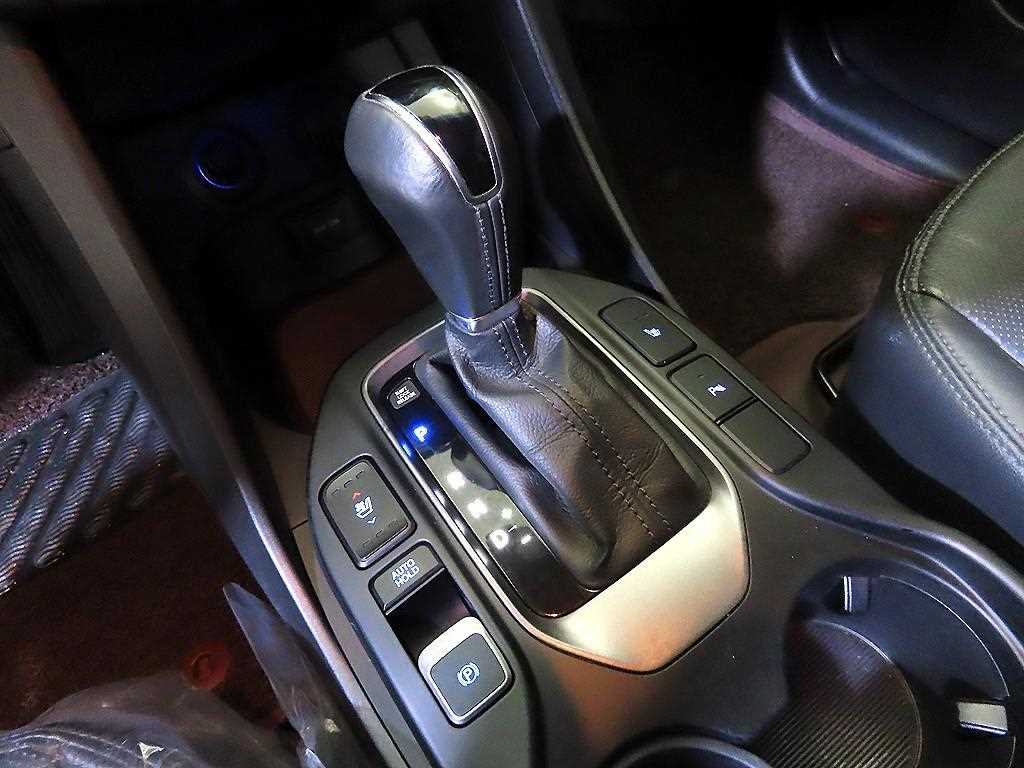 HYUNDAI Santa Fe - Vista 12